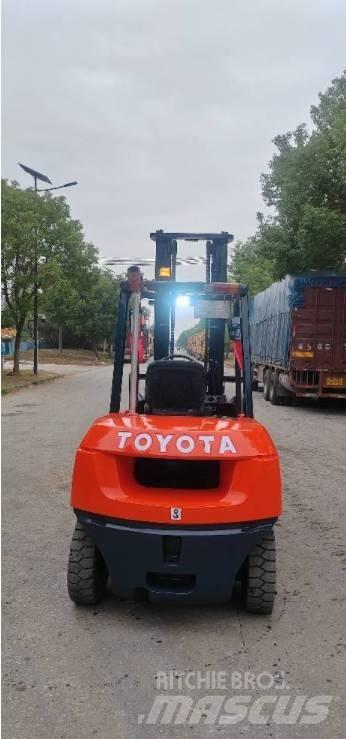 Toyota FD 50 Dyzeliniai krautuvai