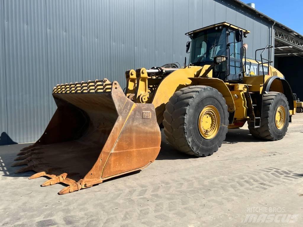 CAT 980M Naudoti ratiniai krautuvai