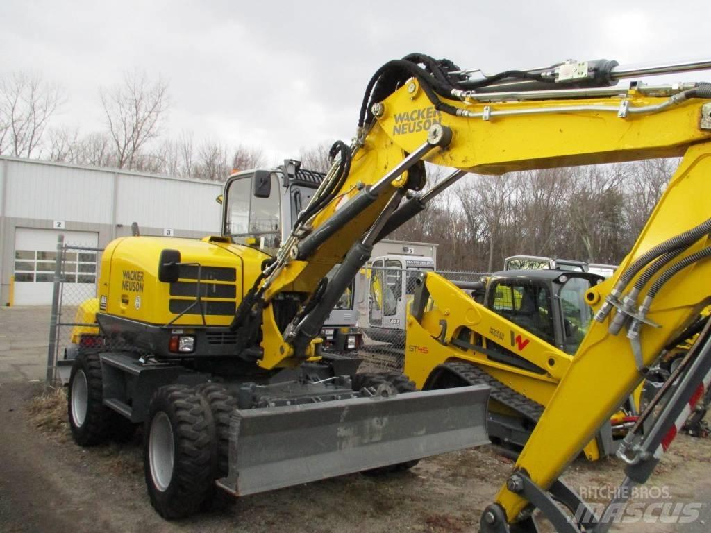 Wacker Neuson EW 100 Ratiniai ekskavatoriai