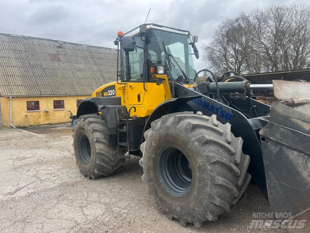 Komatsu WA 320-5 Naudoti ratiniai krautuvai