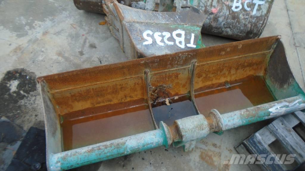 Takeuchi TB 235 Mini ekskavatoriai < 7 t