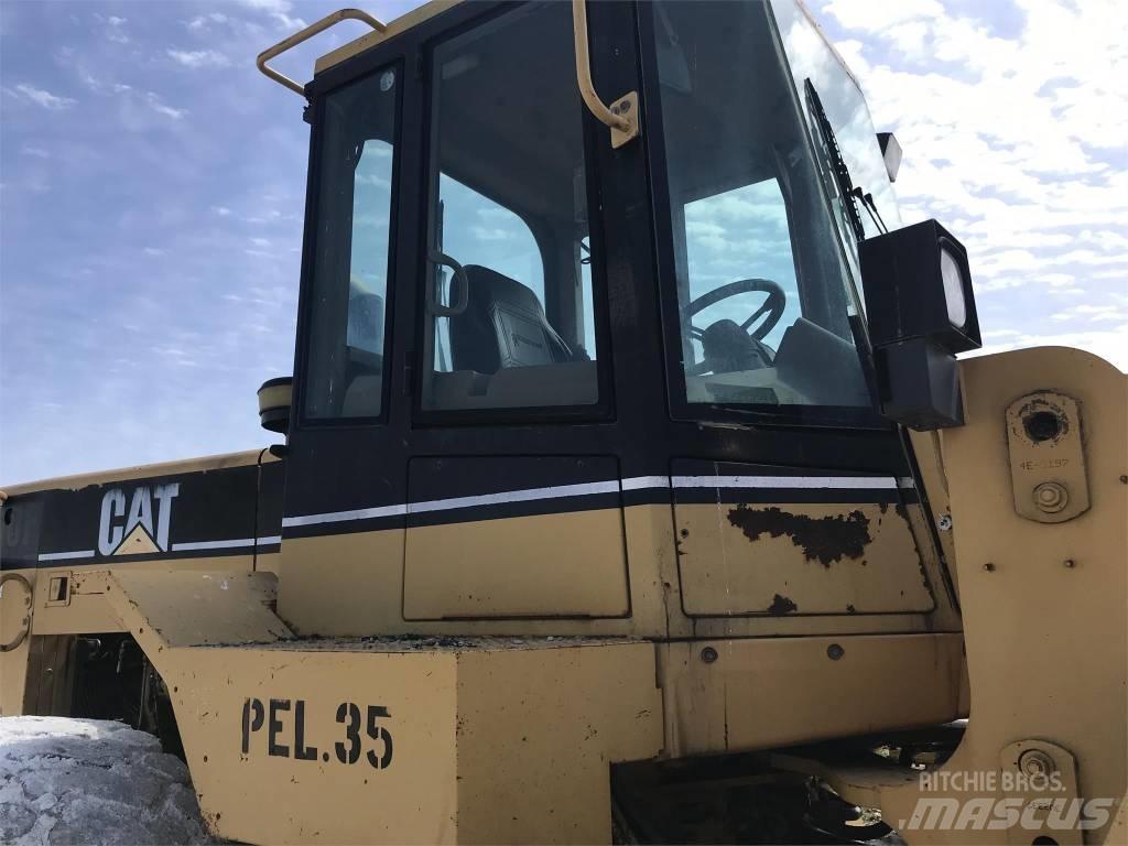 CAT 960 F Naudoti ratiniai krautuvai