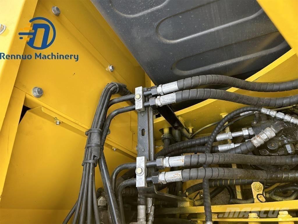 Kobelco SK75 Vikšriniai ekskavatoriai