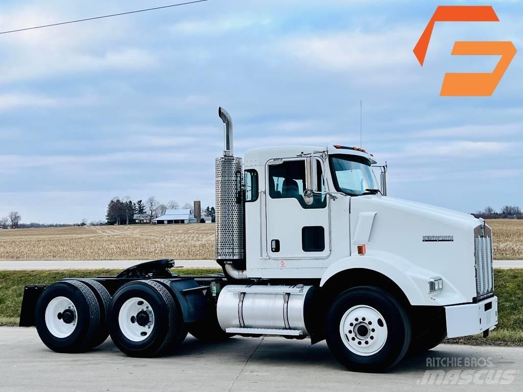 Kenworth T 800 Naudoti vilkikai