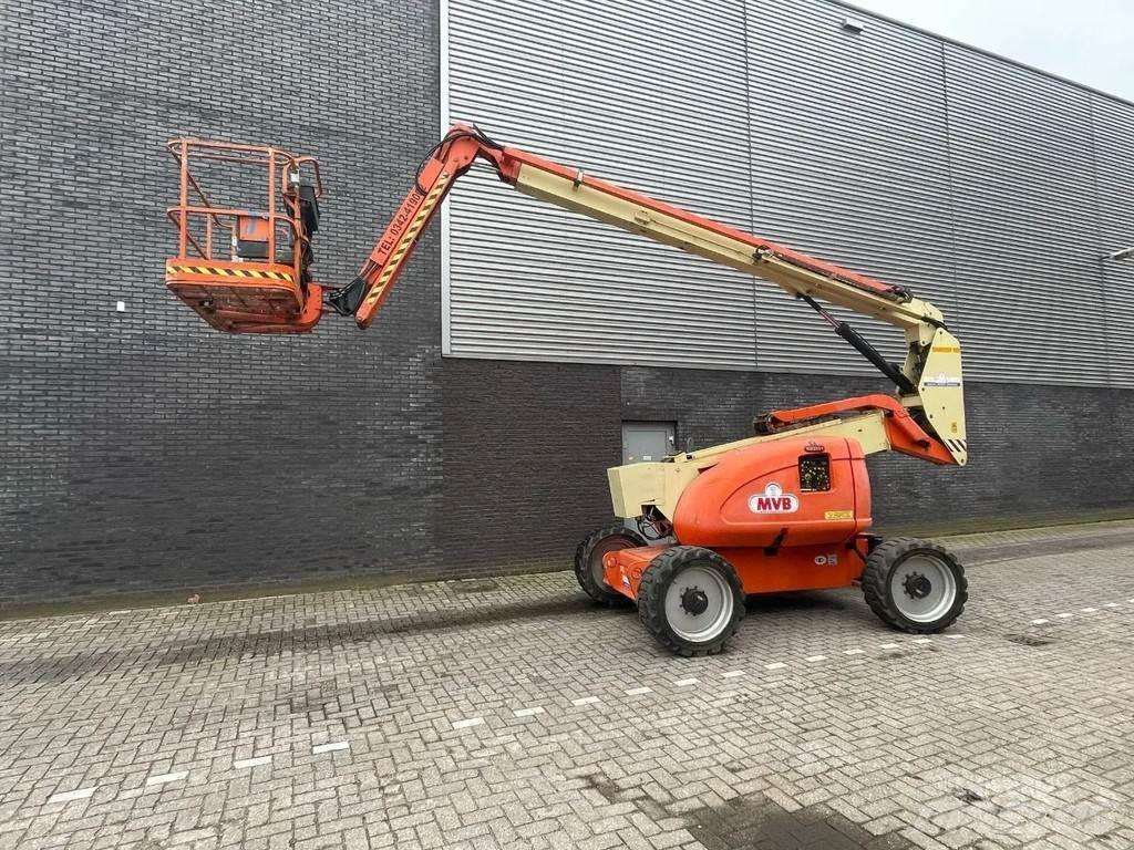 JLG 600AJ Teleskopiniai keltuvai
