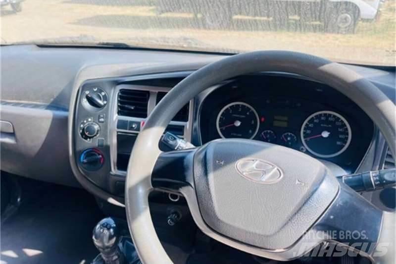 Hyundai H-100 Kita