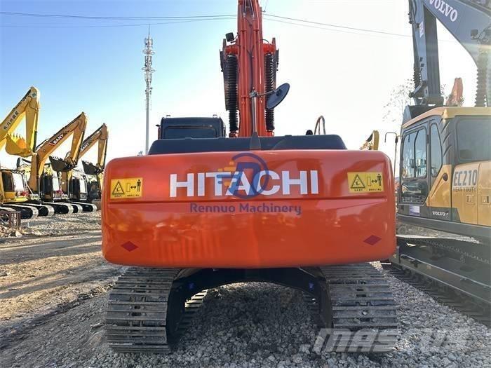 Hitachi ZX 200 Vikšriniai ekskavatoriai