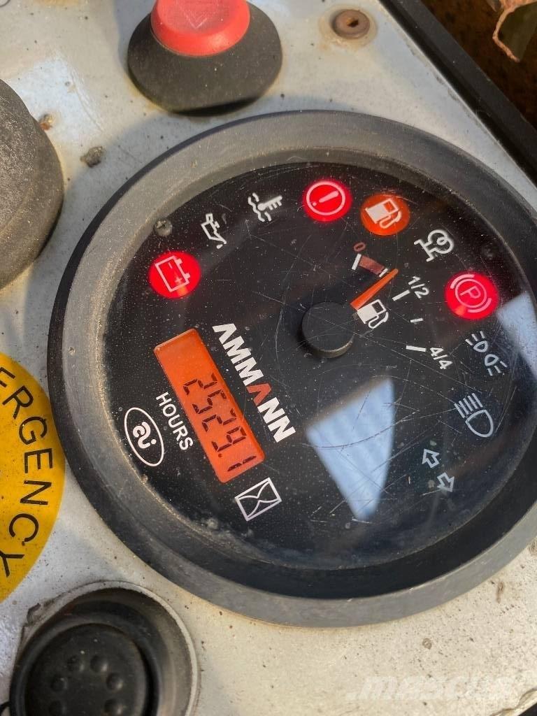 Ammann AV 12-2 Porinių būgnų volai