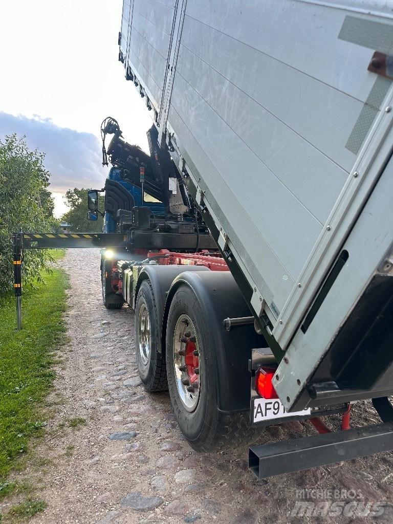 Volvo FM 450 Savivarčių priekabų vilkikai