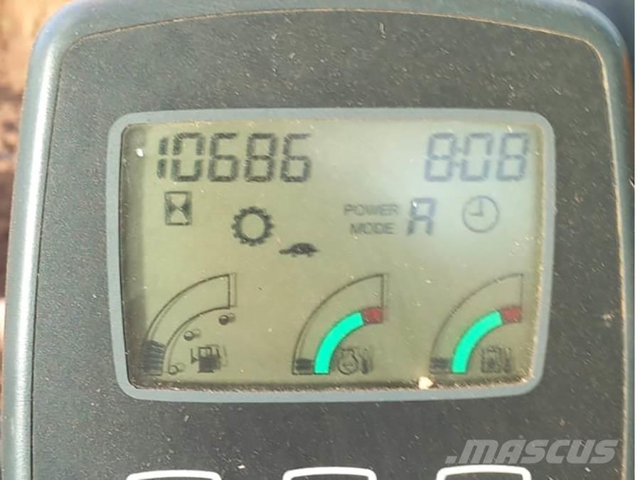 JCB JS145 LC Vikšriniai ekskavatoriai