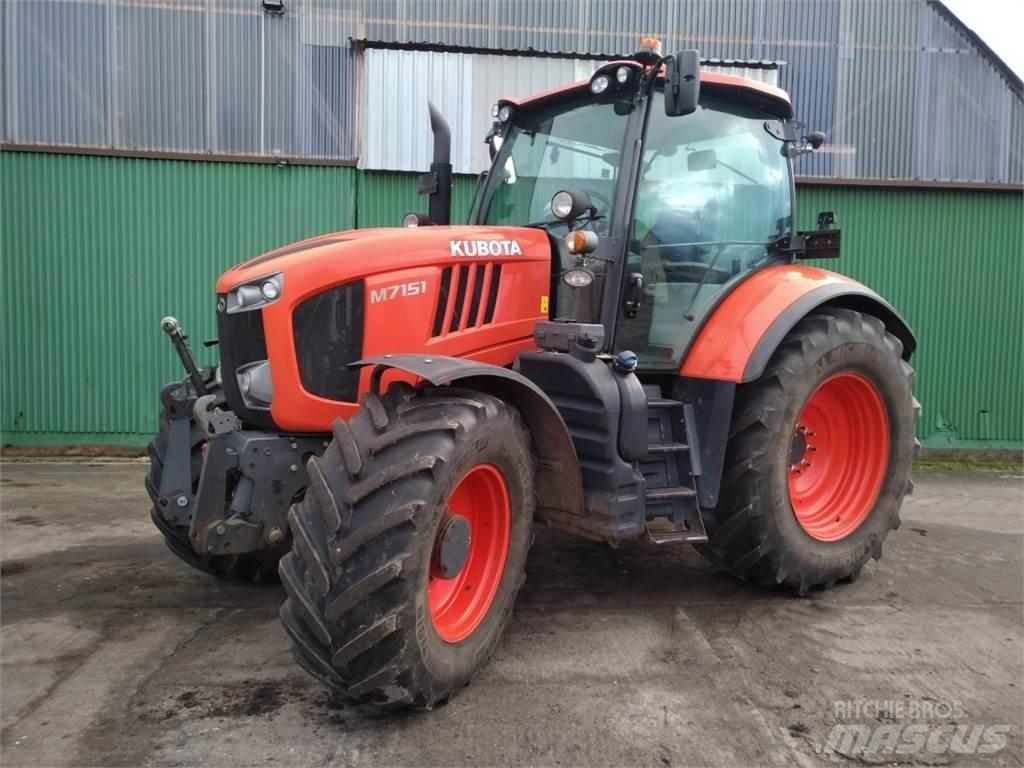 Kubota M7151 Traktoriai