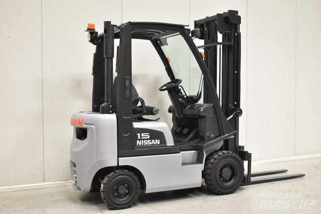 Nissan FD01A18Q Dyzeliniai krautuvai