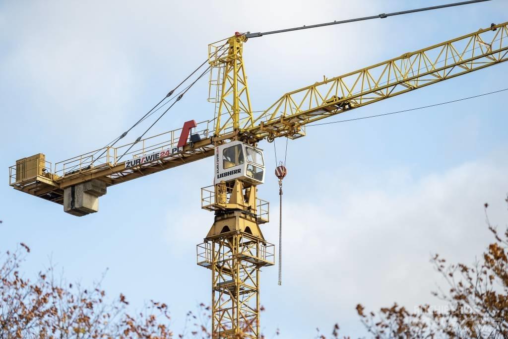 Liebherr 120HC Bokštiniai kranai