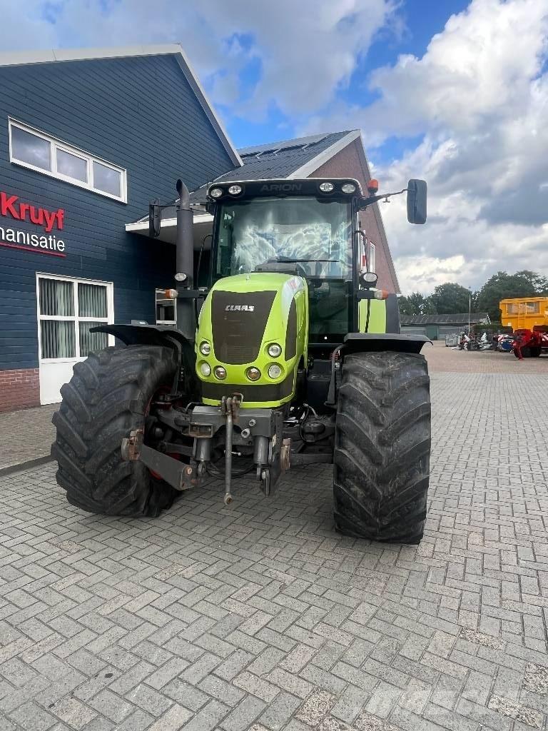 CLAAS Arion 640 Cis Traktoriai
