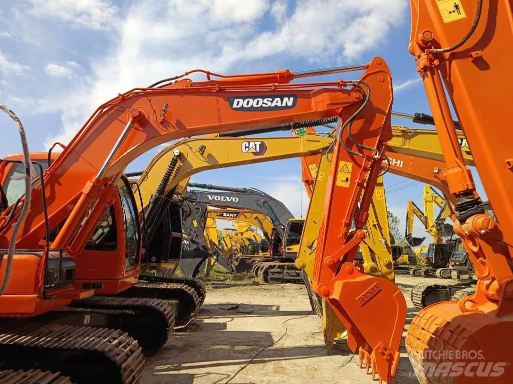 Doosan DX 150 LC Vikšriniai ekskavatoriai