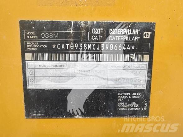 CAT 938M Naudoti ratiniai krautuvai