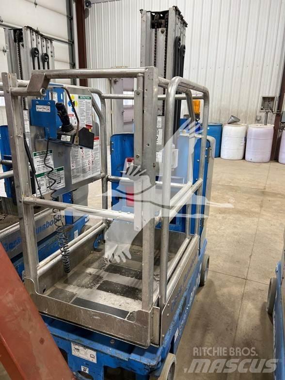 Genie GR20 Vertikalūs stiebiniai keltuvai