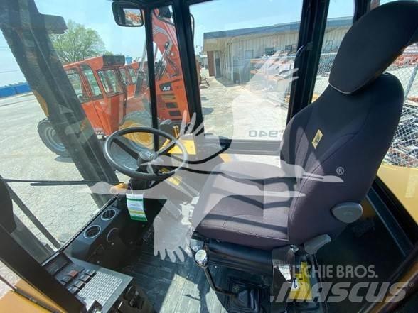 JCB 940 Visureigiai krautuvai