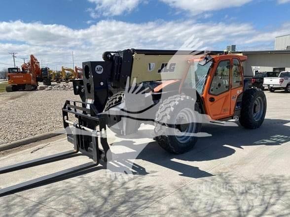 JLG 1255 Teleskopiniai krautuvai