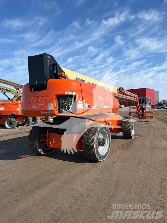 JLG 1350SJP Teleskopiniai keltuvai
