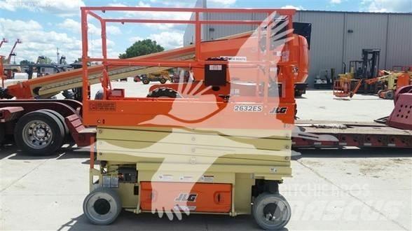 JLG 2632ES Žirkliniai keltuvai