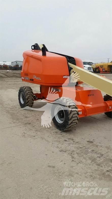 JLG 400S Teleskopiniai keltuvai