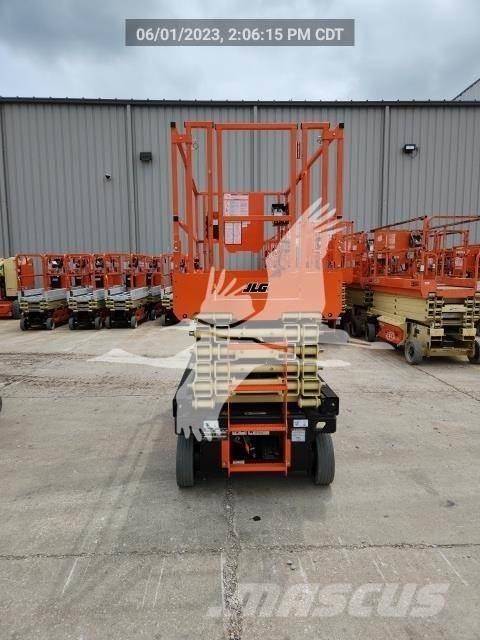 JLG 4045R Žirkliniai keltuvai