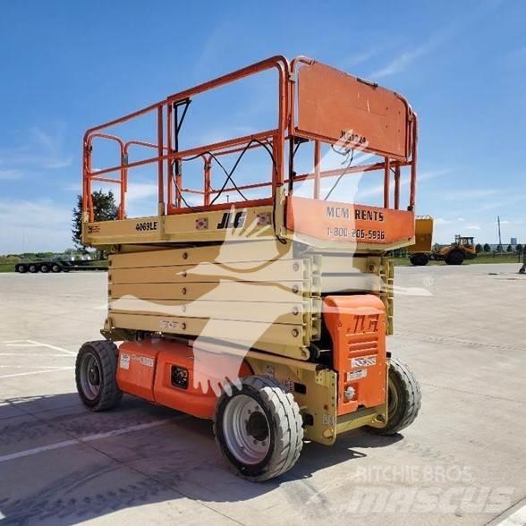 JLG 4069LE Žirkliniai keltuvai