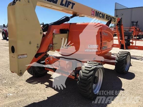 JLG 600AJ Alkūniniai keltuvai