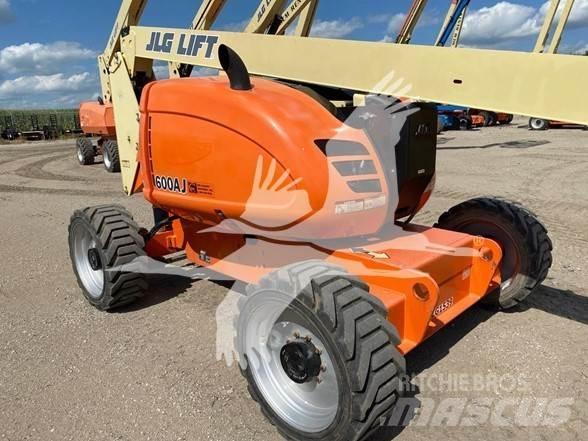 JLG 600AJ Alkūniniai keltuvai