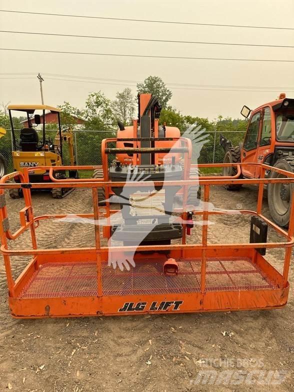 JLG 600AJ Alkūniniai keltuvai