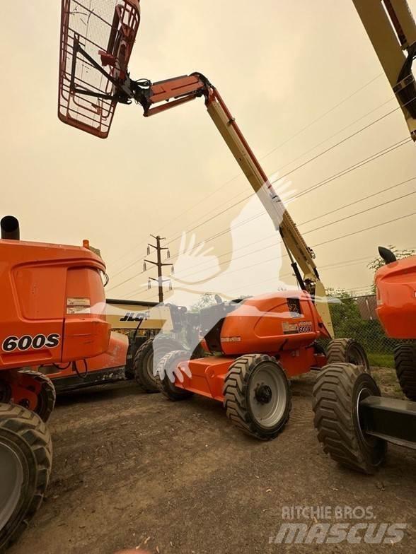 JLG 600AJ Alkūniniai keltuvai