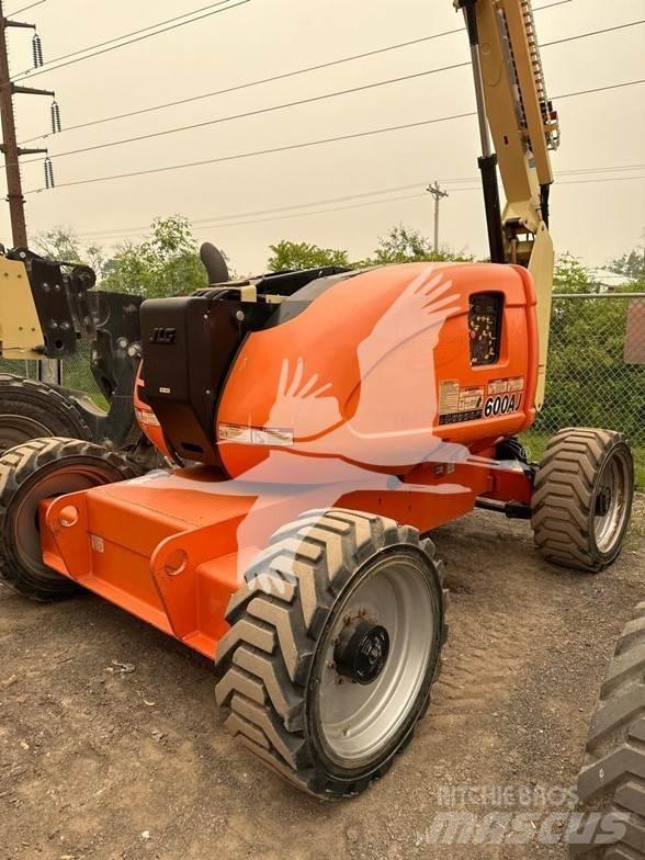 JLG 600AJ Alkūniniai keltuvai