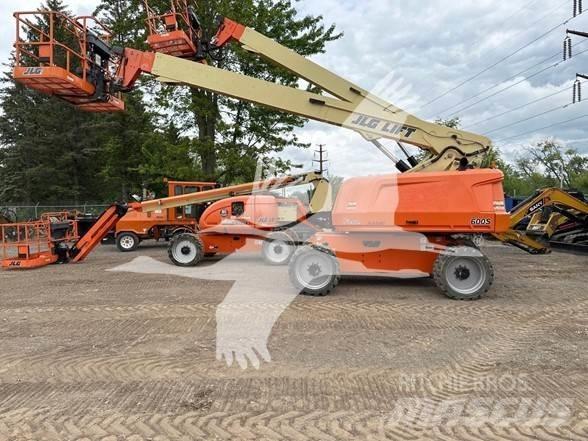 JLG 600S Teleskopiniai keltuvai