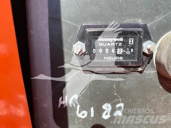JLG 600S Teleskopiniai keltuvai