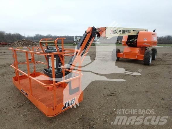 JLG 660SJ Teleskopiniai keltuvai