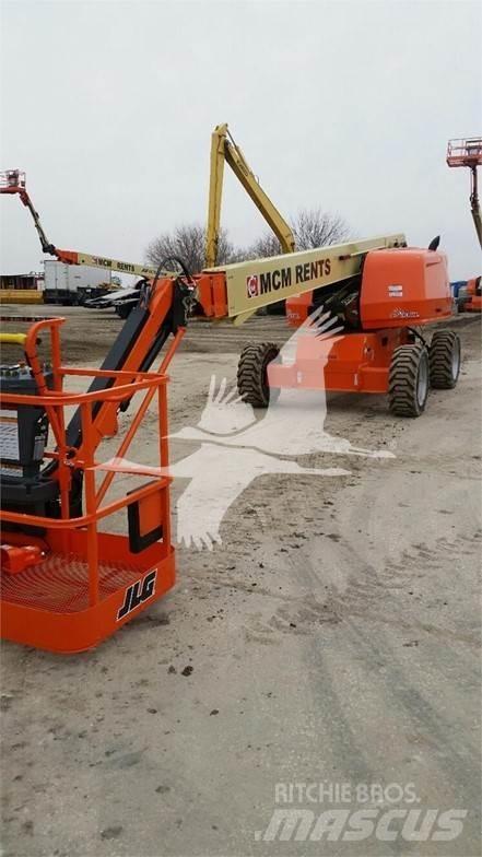 JLG 660SJ Teleskopiniai keltuvai