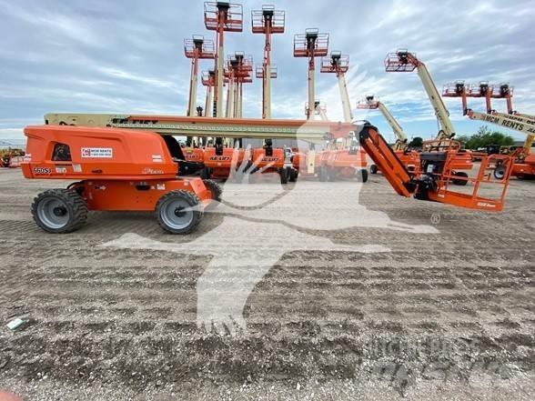JLG 660SJ Teleskopiniai keltuvai
