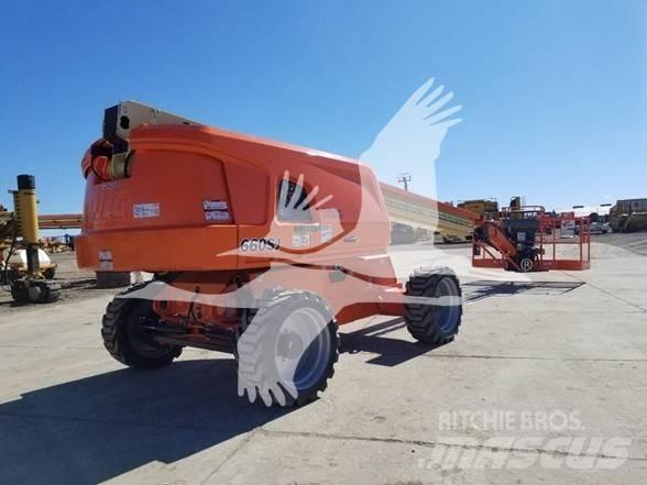 JLG 660SJ Teleskopiniai keltuvai