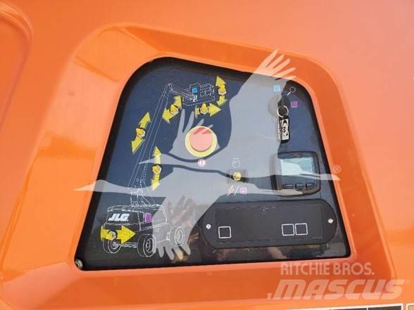 JLG 660SJ Teleskopiniai keltuvai