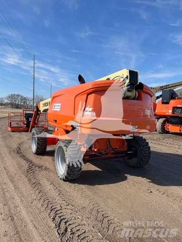 JLG 660SJ Teleskopiniai keltuvai