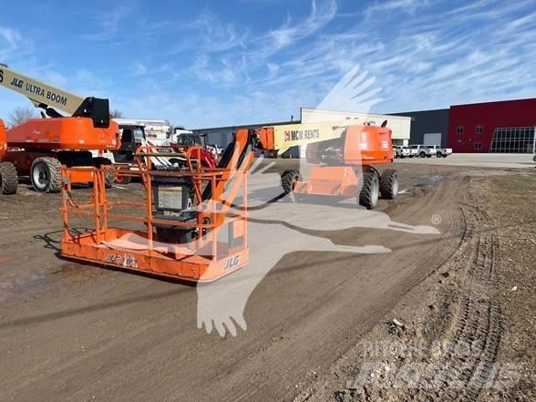 JLG 660SJ Teleskopiniai keltuvai