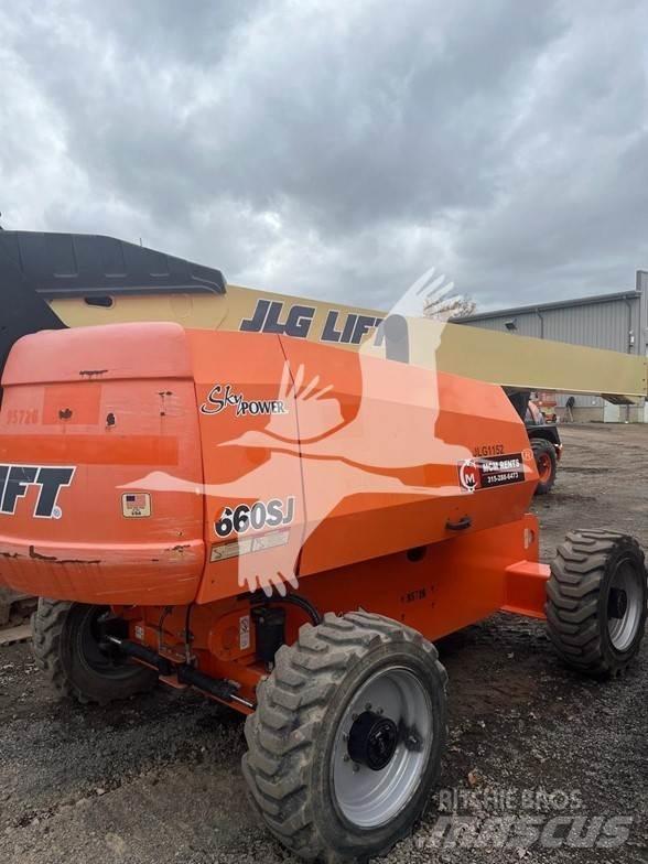 JLG 660SJ Teleskopiniai keltuvai