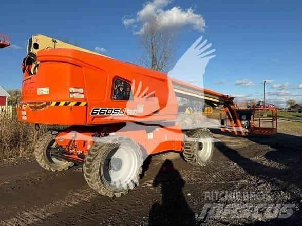 JLG 660SJ Teleskopiniai keltuvai