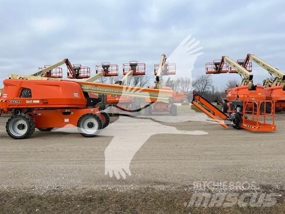 JLG 660SJ Teleskopiniai keltuvai