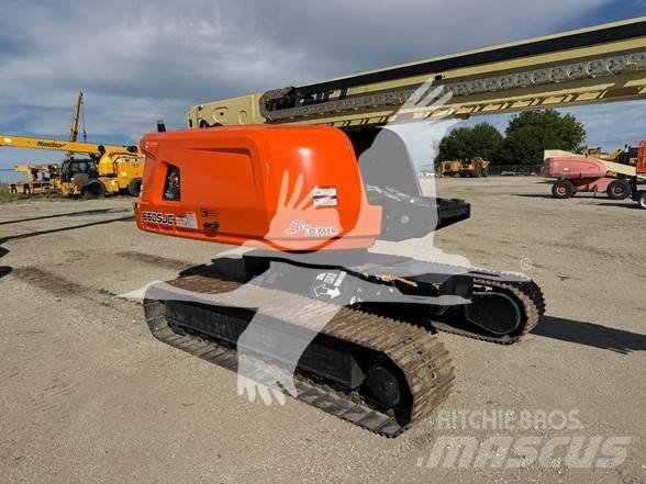 JLG 660SJC Teleskopiniai keltuvai