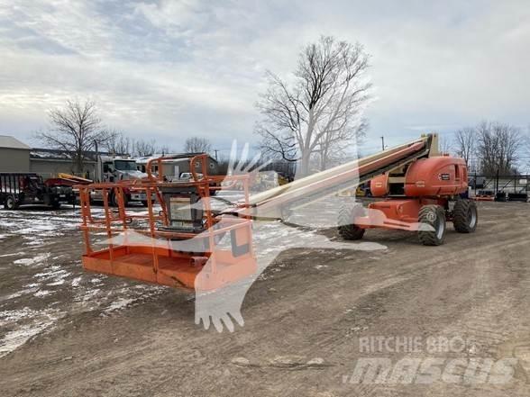 JLG 800S Teleskopiniai keltuvai