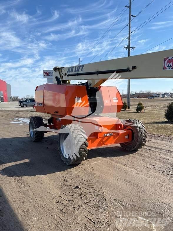 JLG 860SJ Teleskopiniai keltuvai