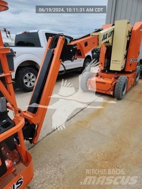 JLG E300AJP Alkūniniai keltuvai