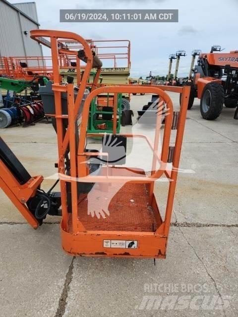 JLG E300AJP Alkūniniai keltuvai